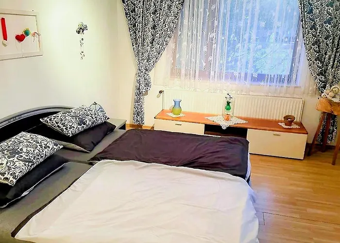 Apartament In Flattnitz Near Slopes & Lakes